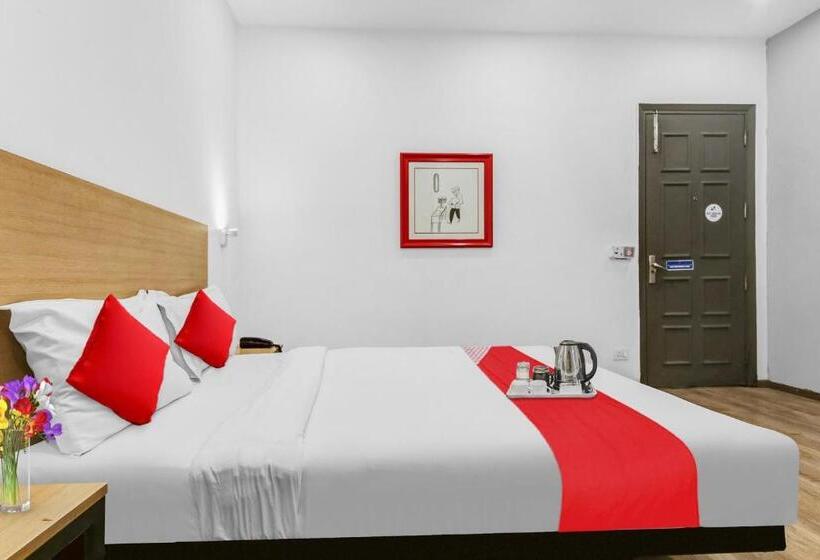 トリプルクラシックルーム, Flagship  Rudra Grand Near Chhatarpur Metro Station