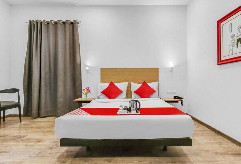 トリプルクラシックルーム, Flagship  Rudra Grand Near Chhatarpur Metro Station