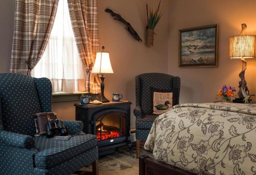 스탠다드 룸 킹사이즈 침대, 1825 Inn Bed And Breakfast