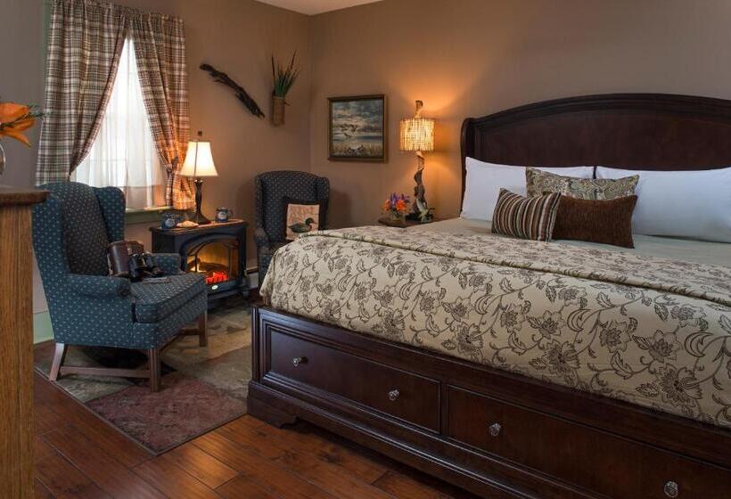 غرفة قياسية سرير كينج, 1825 Inn Bed And Breakfast