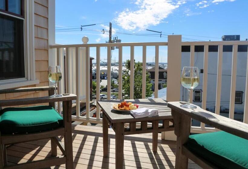 침실 2개 스위트, Almondy Inn Bed & Breakfast