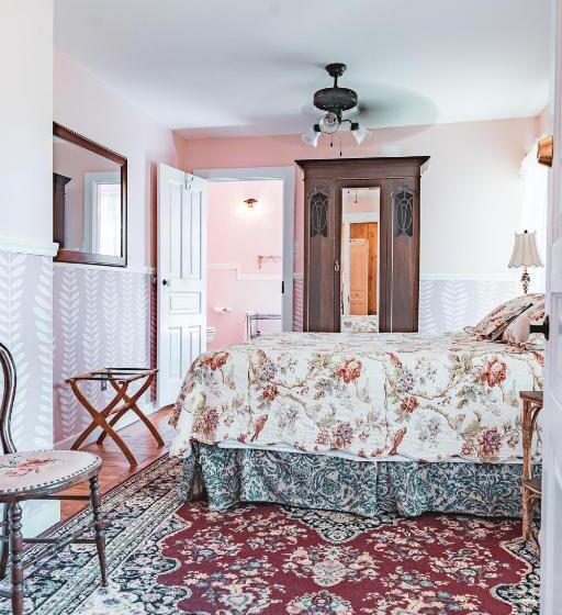 Номер Стандарт, Black Mountain Inn