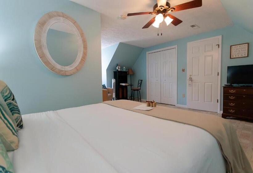 Номер Стандарт, Blacksburg Bed & Breakfast