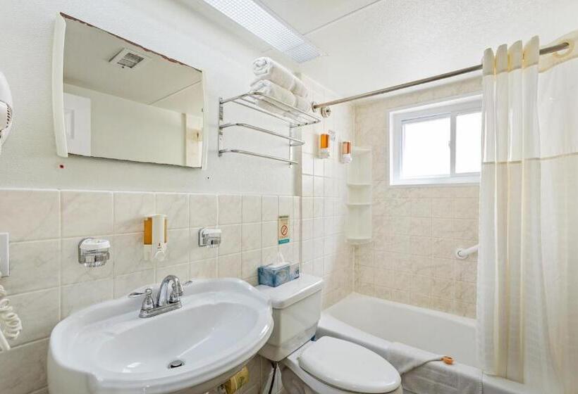 Люкс Повышенной Комфортности, Bay Palms Waterfront Resort   Hotel And Marina