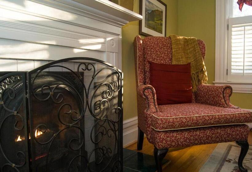 Люкс, Oak Hill On Love Lane Bed And Breakfast Inn