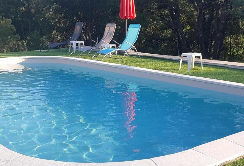 Номер Стандарт, A Casa Aperta