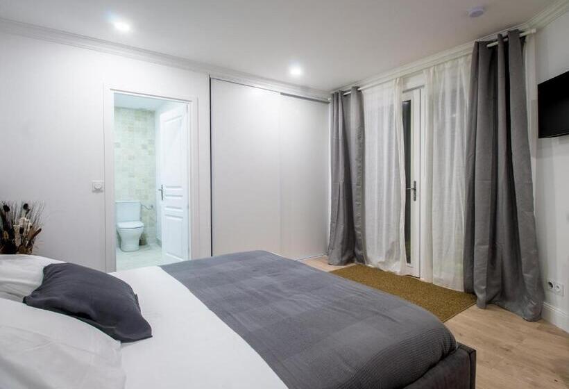 اتاق لوکس با تخت بزرگ, Maya Appartements & Suites