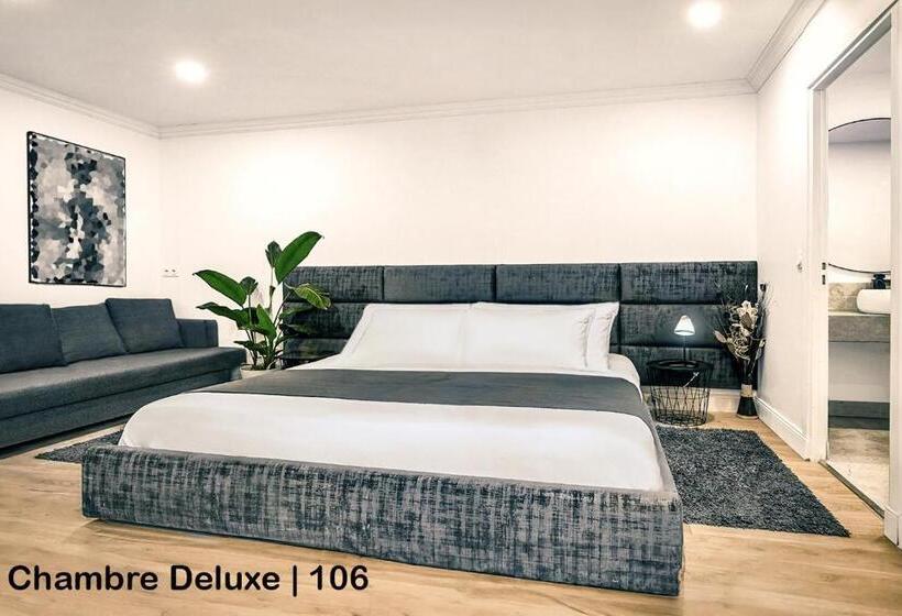 اتاق لوکس با تخت بزرگ, Maya Appartements & Suites