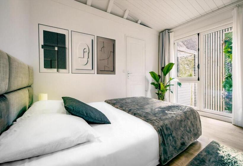1 Bedroom Penthouse Apartment, Maya Appartements & Suites