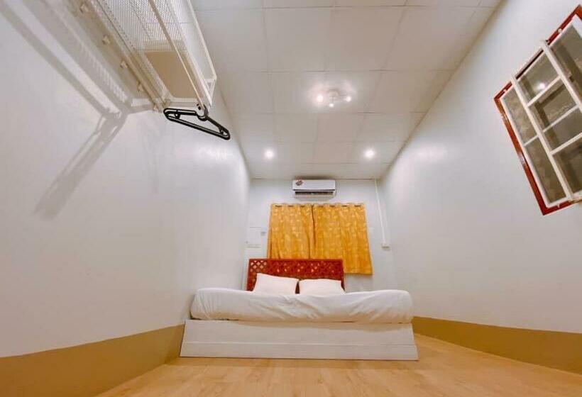 اتاق لوکس با تخت بزرگ, Mulberry Resort