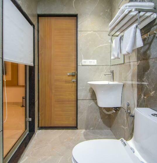 带阳台的豪华间, Sleep Inn