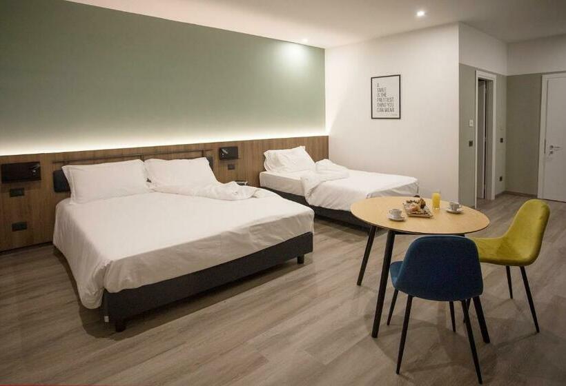 اتاق اجرایی سه نفره, Moody Smart & Comfy