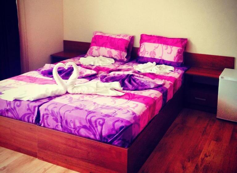 Standard room with outdoor bath, Guest House Natali