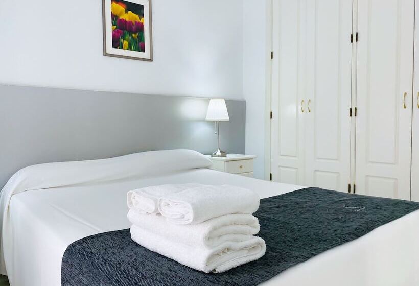 شقة 3 غرف, Serinamar  Los Naranjos De Marbella