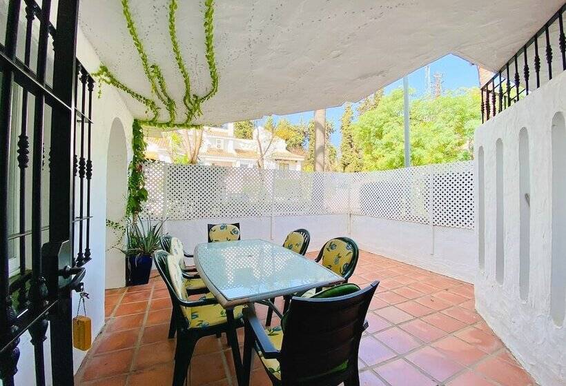 شقة 3 غرف, Serinamar  Los Naranjos De Marbella