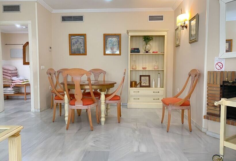 Апартаменты 2 Спальни, Serinamar  Los Naranjos De Marbella