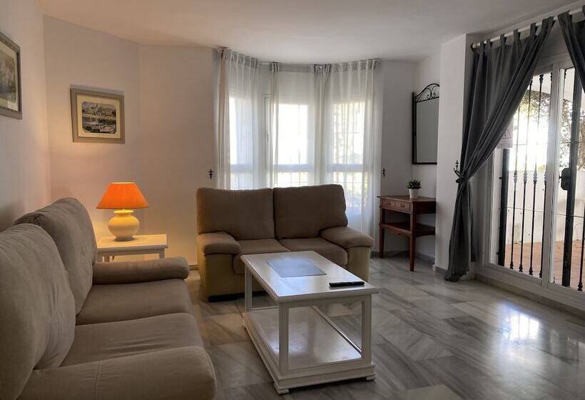 شقة غرفتين, Serinamar  Los Naranjos De Marbella