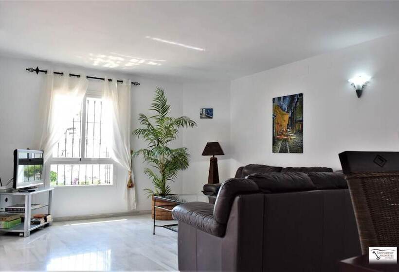 Апартаменты 2 Спальни, Serinamar  Los Naranjos De Marbella
