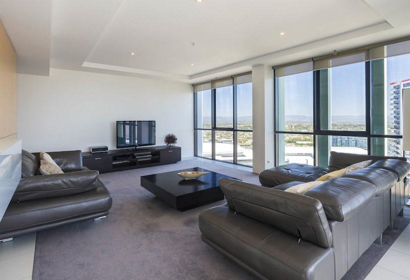 דירת שלושה חדרים, Aria Apartments