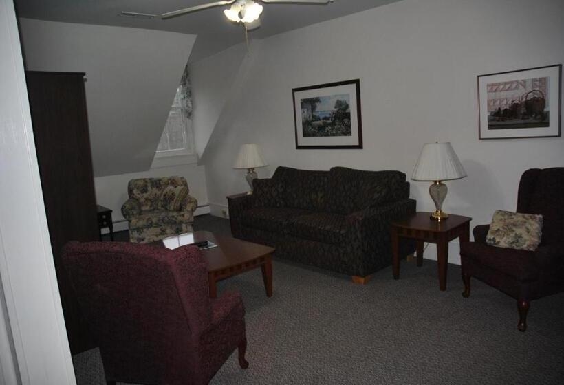 Люкс 3 Спальни, Echo Lake Inn