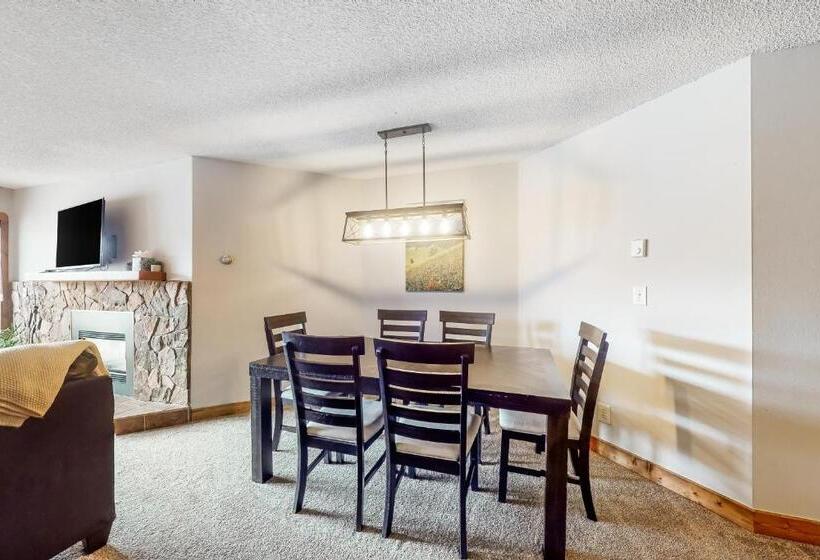 Апартаменты 2 Спальни, Breckenridge Ski Hideaway