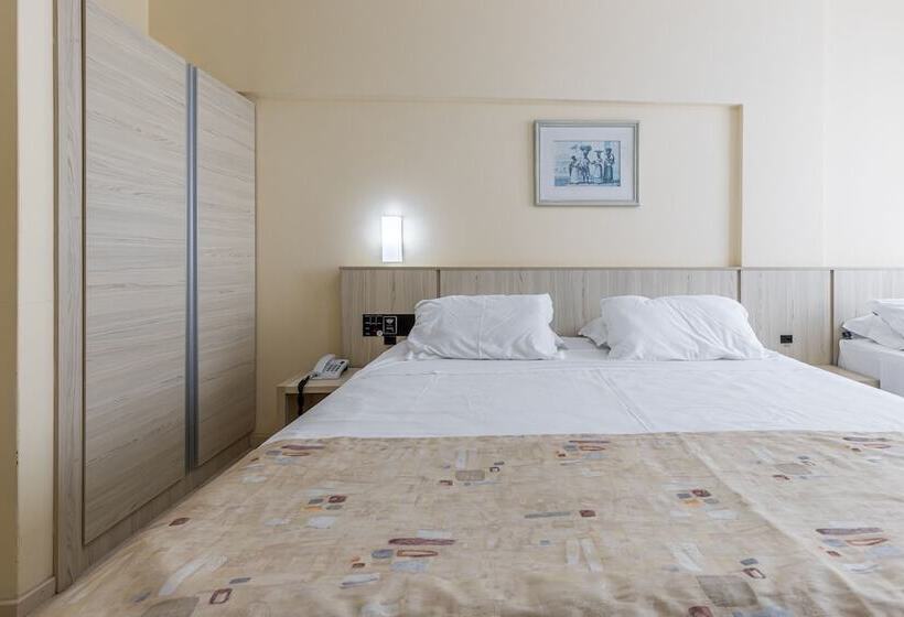 Номер Стандарт Трехместный, Sagres Praia