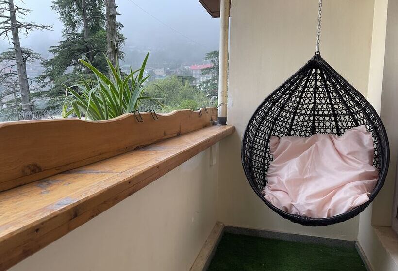 디럭스 룸, Willow Banks   Boutique 4 Star Hotel On The Mall Road Shimla