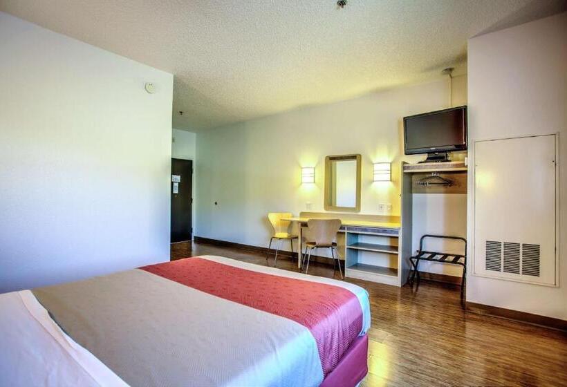 Номер Стандарт, Motel 6missoula, Mt