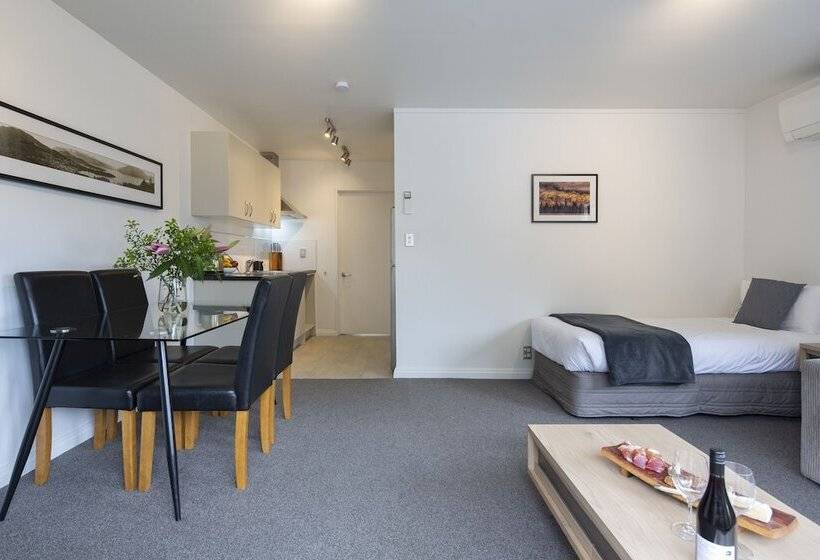 Апартаменты 1 Спальня с Балконом, Abba Court Motel & Apartments