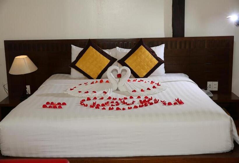اتاق سوپریور با چشم‌انداز باغ, Arcadia Phu Quoc Resort