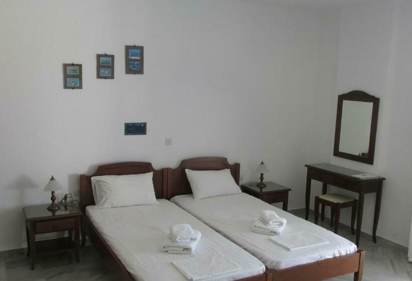 استودیوی استاندارد با چشم‌انداز دریا, Arkas Inn
