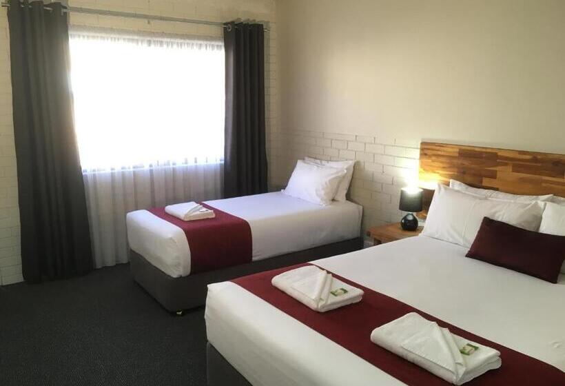 اتاق خانوادگی, Atlas Motel