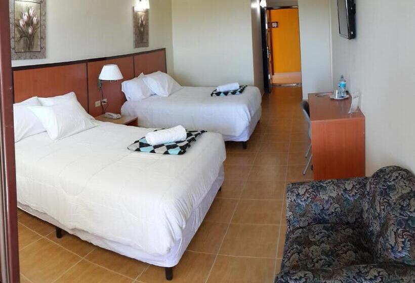 Четырехместный Номер Стандарт, Express Inn Coronado & Camping
