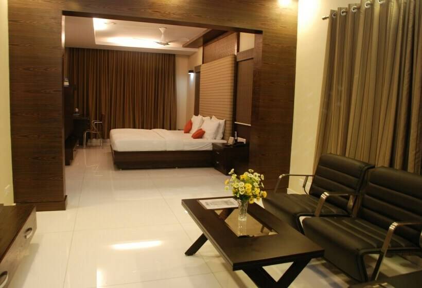豪华房间, Harsha Residency