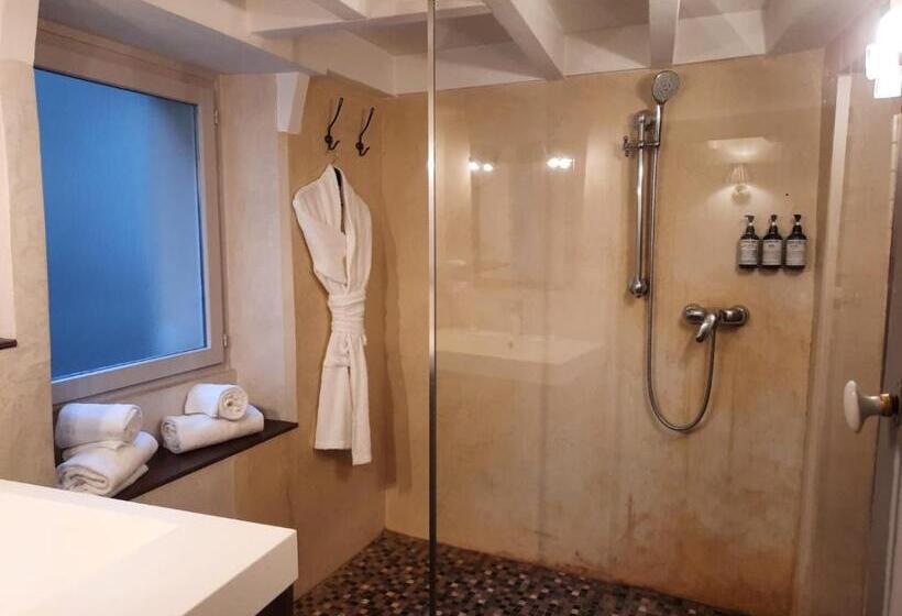 Люкс Дюплекс, Les Suites De Sautet