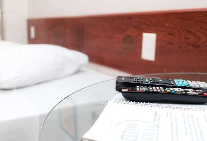 اتاق استاندارد سه نفره, Turis Hotel Centro