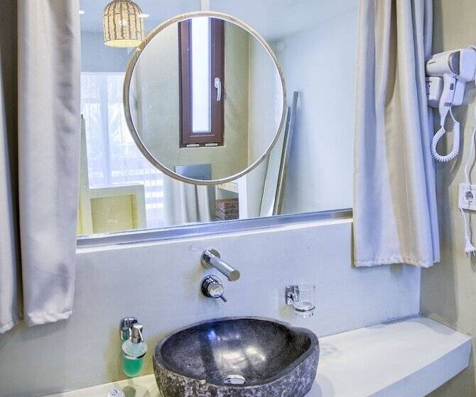 주니어 스위트, Alia Luxury Suites And Spa