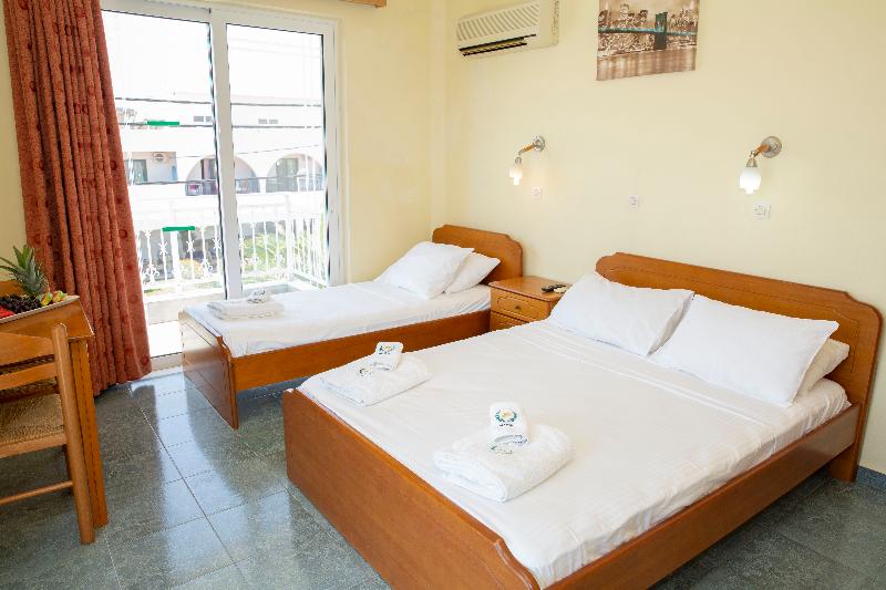 스탠다드 스튜디오, Alia Luxury Suites And Spa