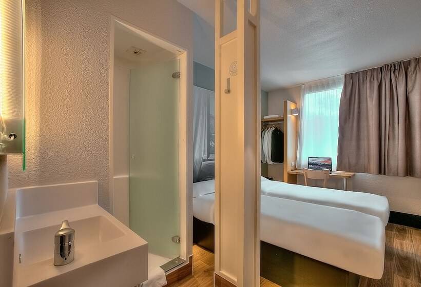 Номер Стандарт, B&b Hotel Antibes Sophia Antipolis