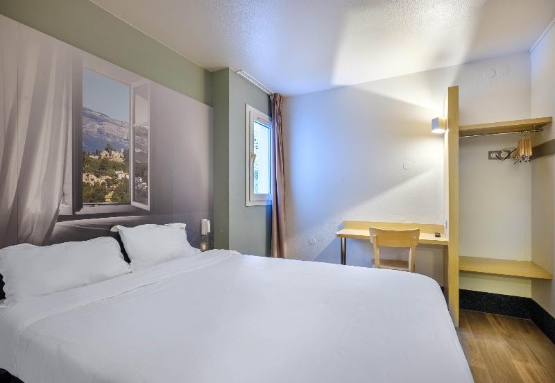 Номер Стандарт, B&b Hotel Antibes Sophia Antipolis