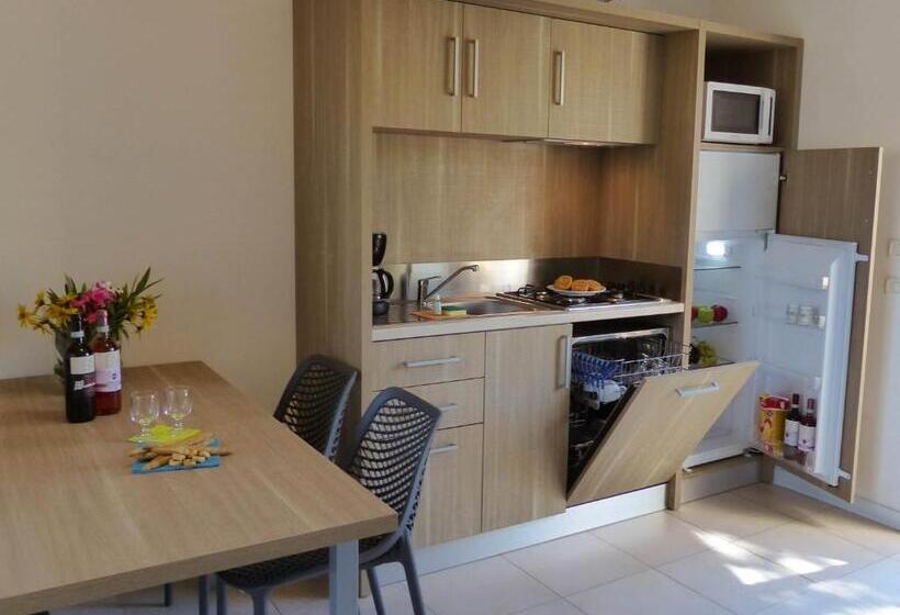 2 Bedroom Premium Apartment, Belvedere Village