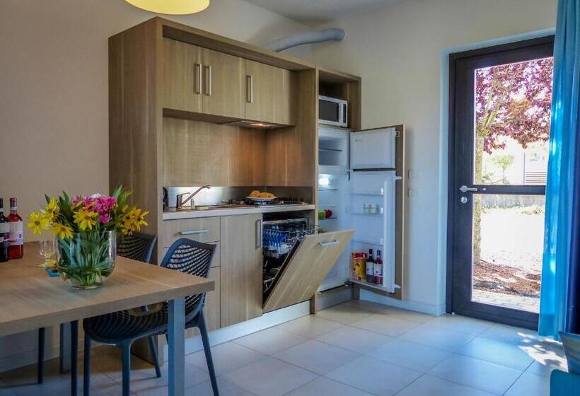 2 Bedroom Premium Apartment, Belvedere Village