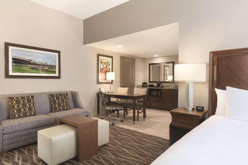 Люкс Премиум, Embassy Suites Saratoga Springs