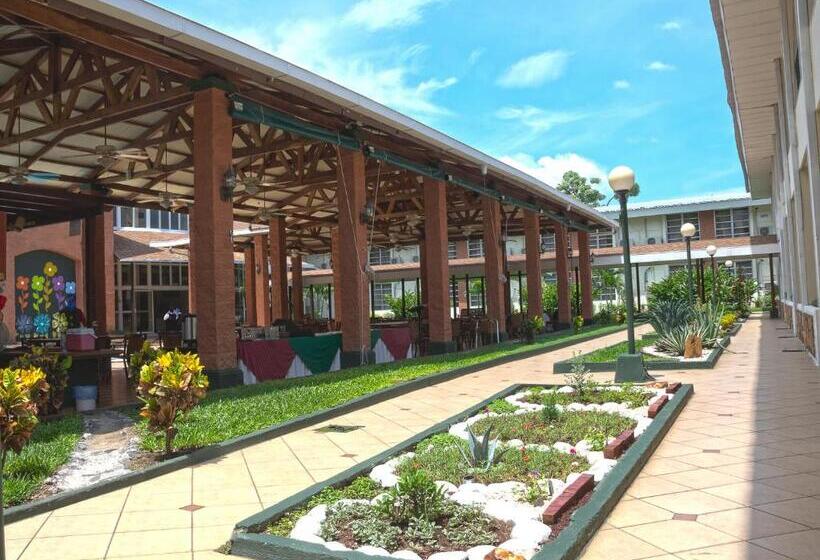 اتاق استاندارد, Tropico Inn