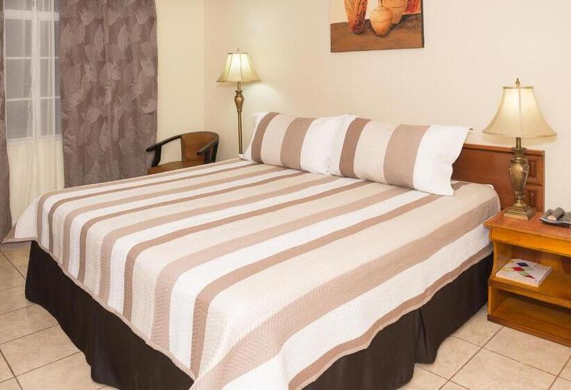 استودیوی لوکس, Tropico Inn