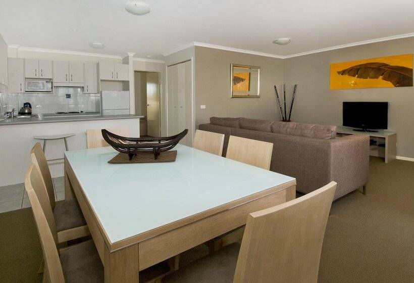 Apartamento 2 Quartos Vista Piscina, South Pacific Apartments Port Macquarie