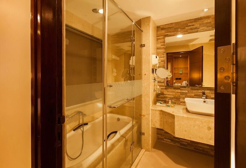 로얄 스위트, Devonshire Greens   The Leisure Hotel And Spa
