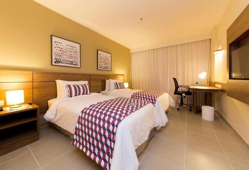 Номер Стандарт, Tulip Inn Campos Dos Goytacazes