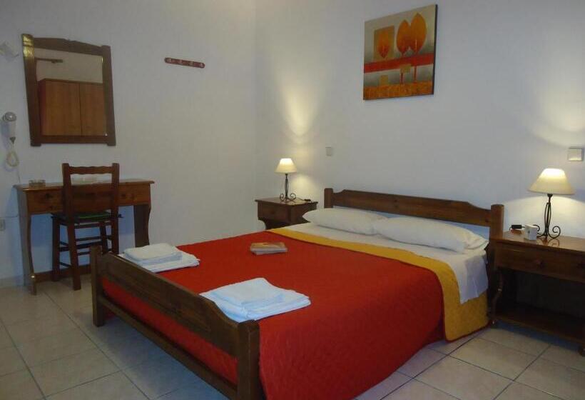 استودیوی استاندارد, Valentino Villas & Apartments