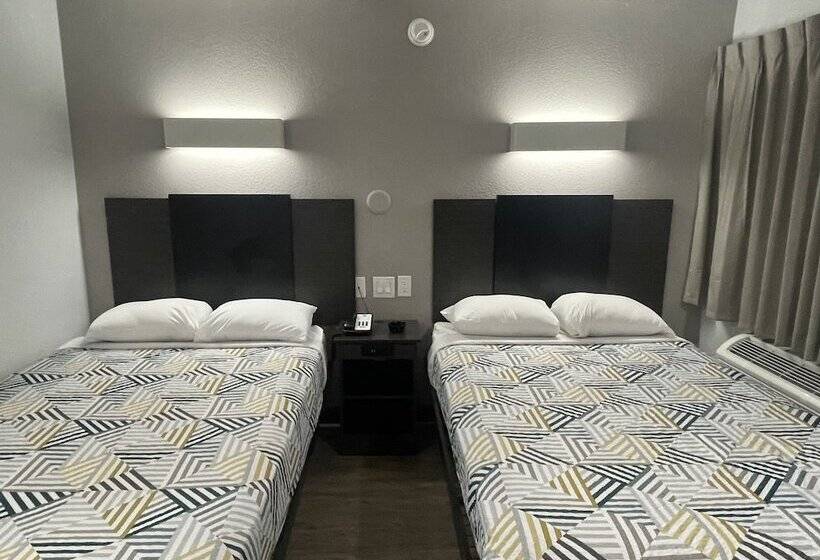 Номер Стандарт 2 Двуспальные Кровати, Motel 6 Denton, Tx  Unt